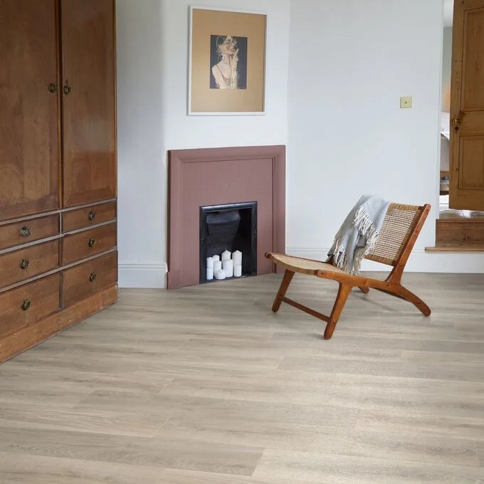 Camaro PUR - PLK2256 - Waterside Oak - 3.34m² Per Pack